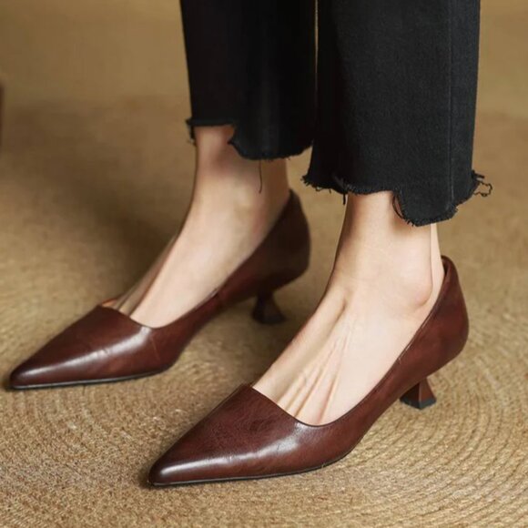 Riley River Anok Genuine Leather Heels in brown - Picture 4 of 5